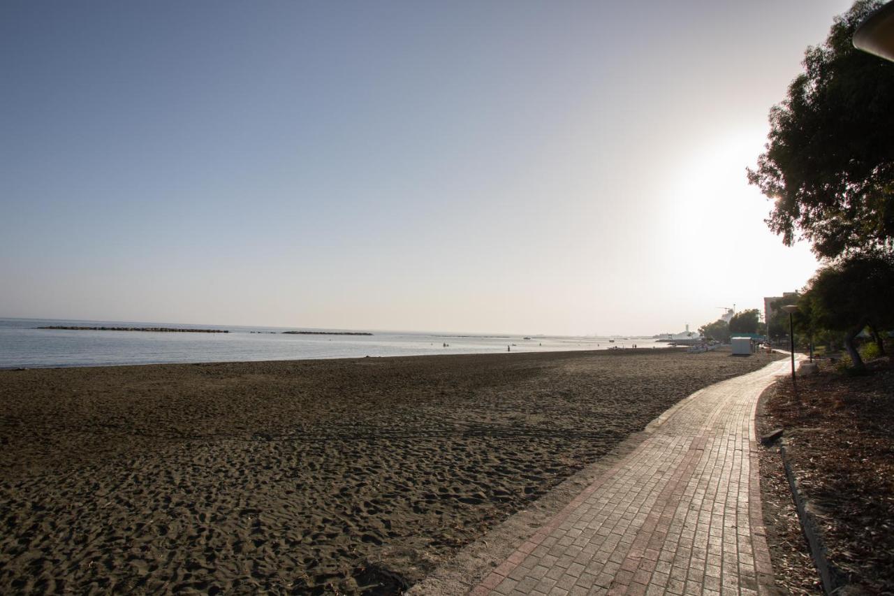 Mayra Seafront Luxury Apartment Lemesós Eksteriør bilde